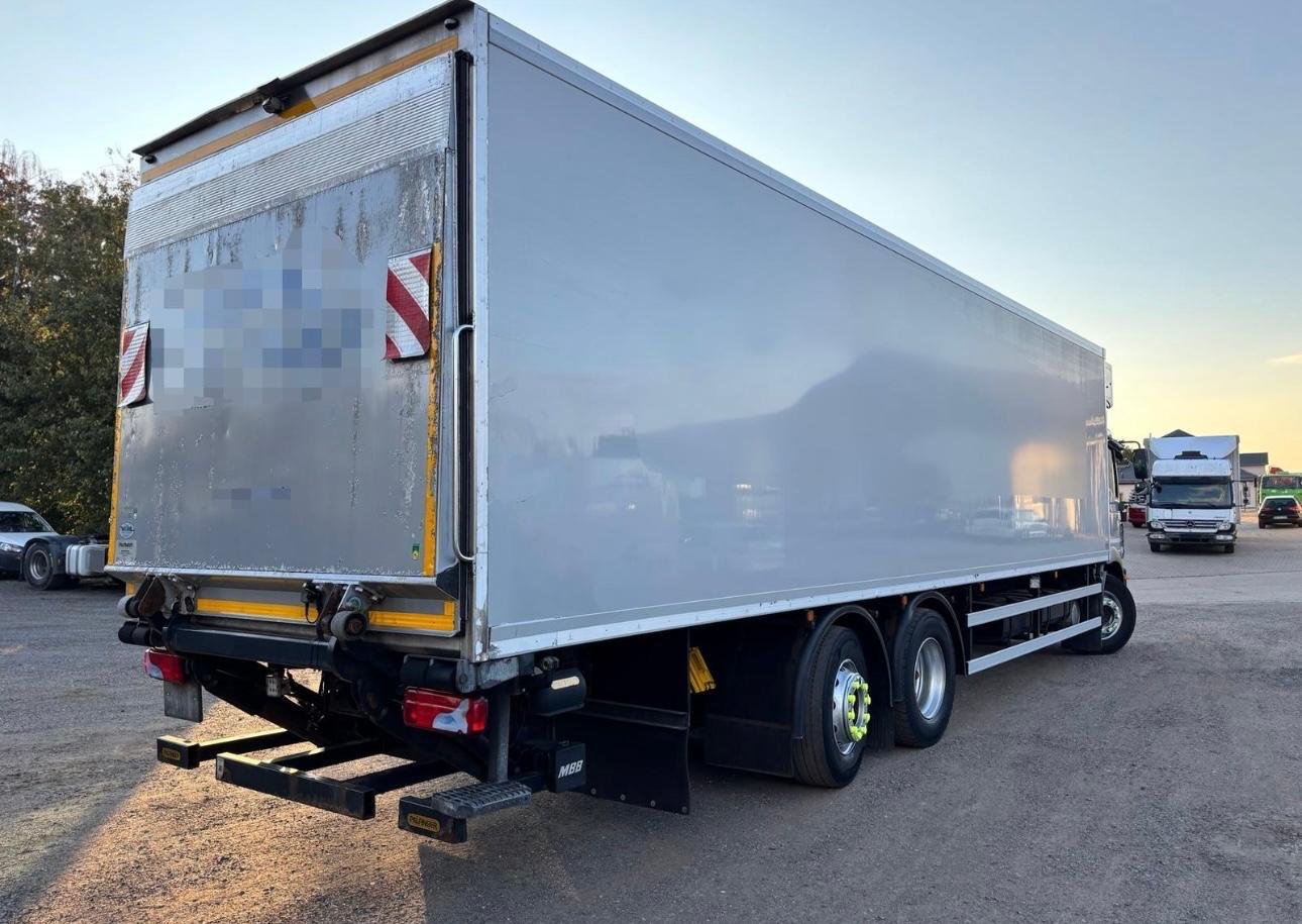 Image 4 - MAN TGM 26.340